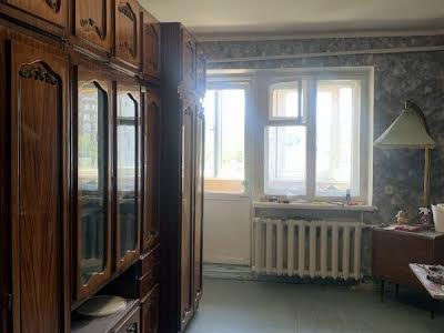 квартира за адресою Полуничний пров., 25