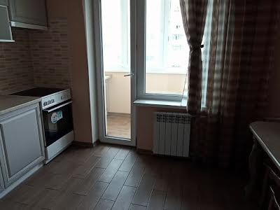квартира за адресою Драгоманова вул., 3