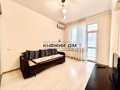 квартира по адресу Уинстона Черчилля ул. (Красноткацкая), 43