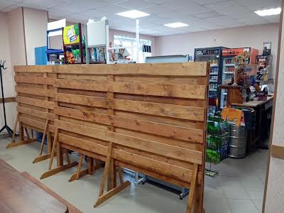 комерційна за адресою Центральна, 52