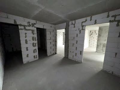 квартира за адресою Михайла Максимовича вул. (Онуфрія Трутенка), 32-Б
