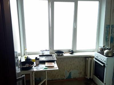 квартира за адресою Зодчих вул., 4