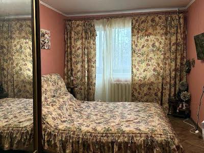 квартира за адресою Каденюка вул., 8а