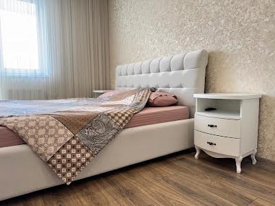 квартира за адресою Ревуцького вул., 40-Г