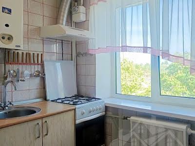 квартира за адресою Охтирська вул., 25