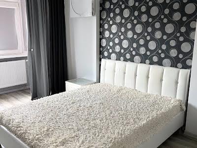 квартира за адресою Ревуцького вул., 9