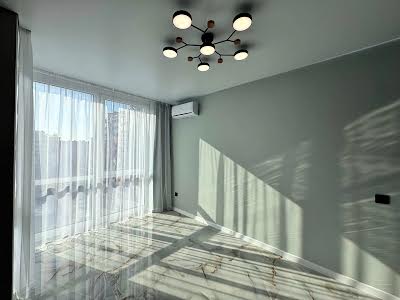 квартира за адресою Степана Бандери вул., 1