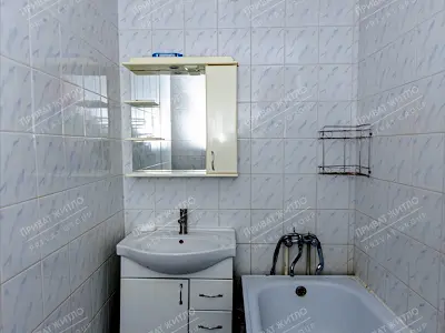 будинок за адресою польовий, 1