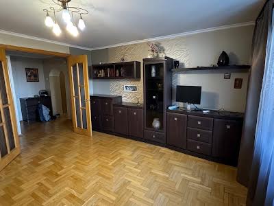 квартира за адресою Петра Радченка вул., 4