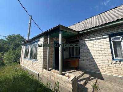дом по адресу центральна, 23