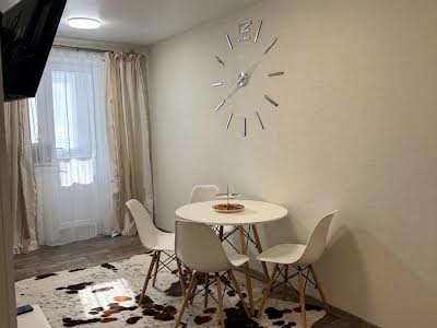 квартира за адресою Театральна вул., 3а
