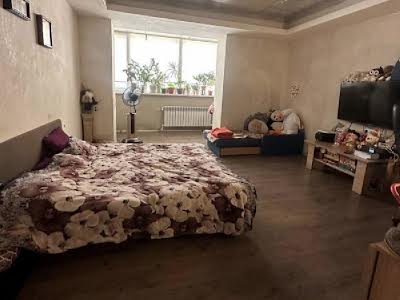 квартира за адресою Старицького вул., 20/3