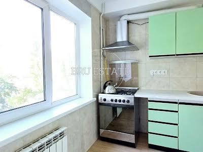 квартира за адресою Сулеймана Стальського вул., 6