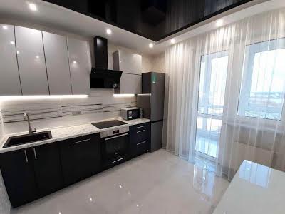 квартира по адресу Ревуцкого ул., 40-Г