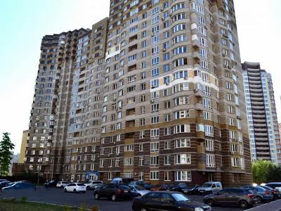 квартира за адресою Анни Ахматової вул., 30