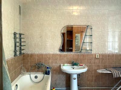 будинок за адресою Ташкентська вул., 64