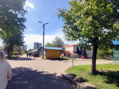квартира по адресу Роганская ул., 152