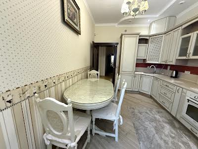 квартира за адресою Вишнева вул., 23