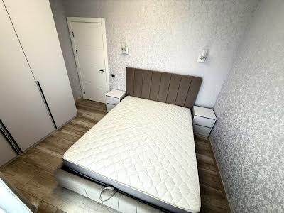 квартира по адресу Творческая ул., 57