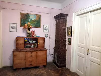 квартира по адресу Верхратского ул., 10