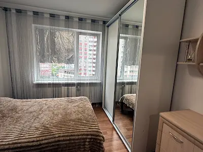 квартира по адресу Бориса Гмыри ул., 12-Б