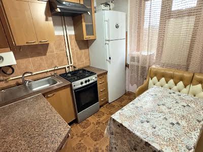 квартира по адресу Александра Поля просп. (Кірова), 102-Г