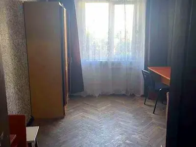 квартира за адресою Анни Ахматової вул., 14-Б