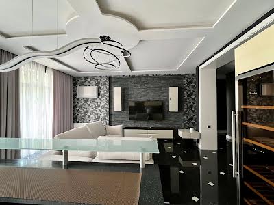 квартира за адресою Дегтярна вул., 19