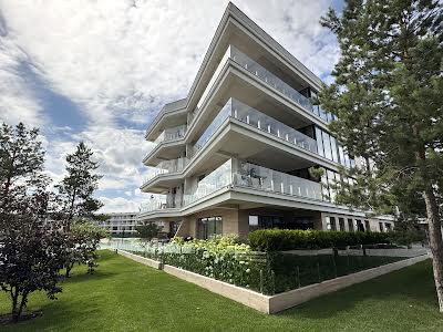 квартира за адресою Паркова вул., 15