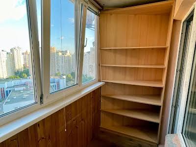 квартира за адресою Урлівська вул., 19