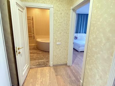 квартира за адресою Преображенська вул. (Івана Клименка), 8-Б