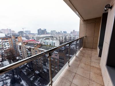 квартира за адресою Антоновича, 109