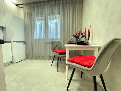 квартира за адресою Боголюбова вул., 27а