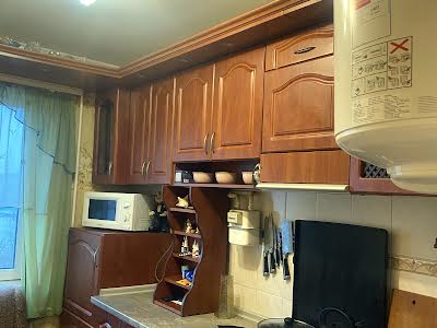 квартира за адресою Крошенська вул., 30