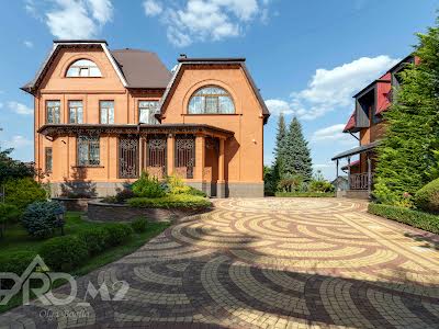 будинок за адресою Крутогірна вул., 8