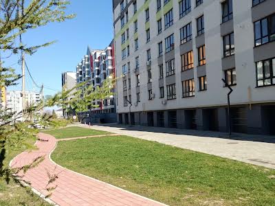 квартира по адресу Сорохтея /  Національної Гвардії, 16Ж