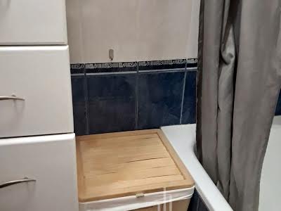квартира за адресою Новаторів вул., 9