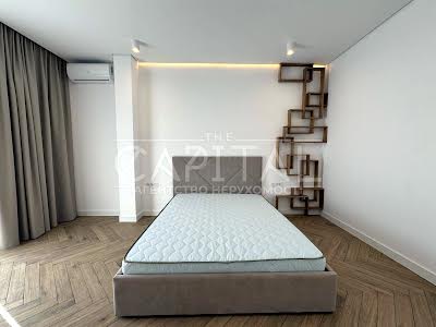 квартира за адресою Виноградна вул., 27