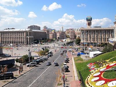 коммерческая по адресу Незалежності пл., 2