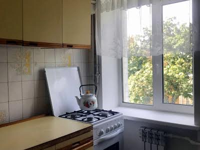 квартира за адресою Задорожний пров., 6