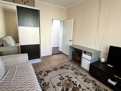 квартира за адресою Академіка Сахарова вул., 26