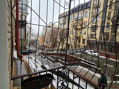 квартира за адресою Дарвіна вул., 1