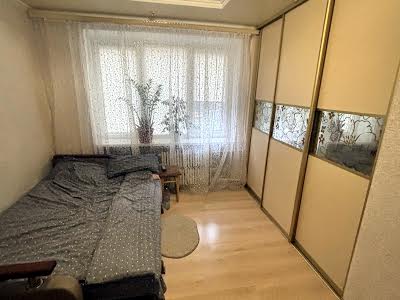 квартира за адресою Фабрична вул., 5