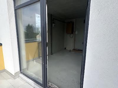 квартира за адресою Володимира Навроцького вул., 4