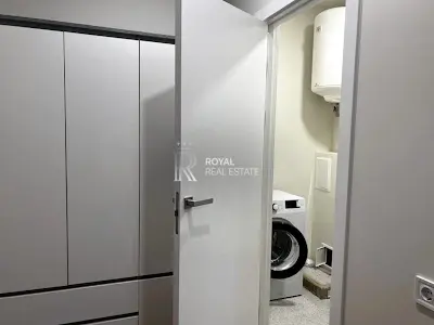 квартира за адресою Салютна вул., 2к9