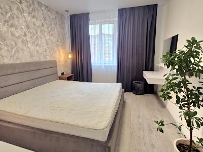 квартира за адресою Боголюбова вул., 27