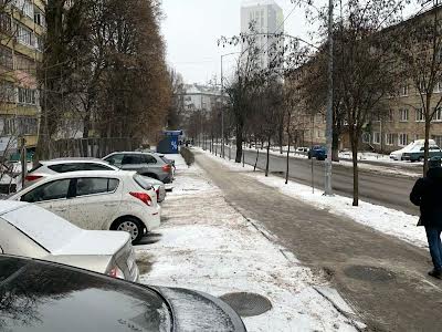 квартира за адресою Дегтярівська вул., 12/7
