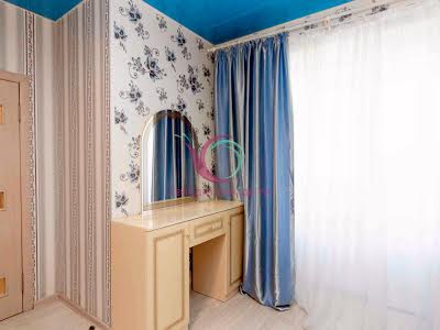 квартира за адресою Єдності вул., 6