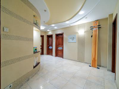 квартира за адресою Степана Руданського вул., 4-6