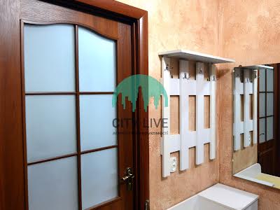 квартира за адресою Південний бульв., 34